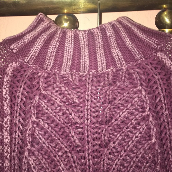 Sweater - Picture 2 of 5